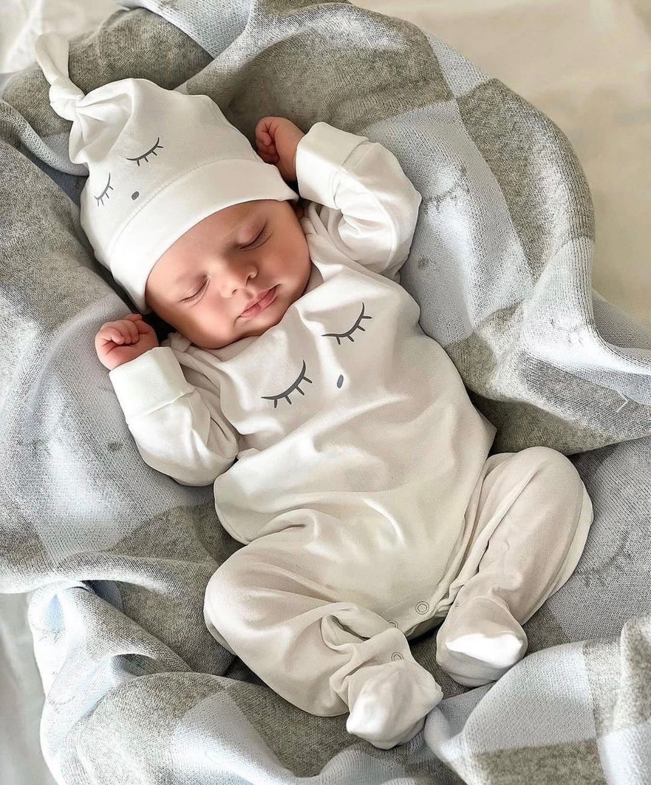 Baby Bunny Romper with Hat - Cream Sleepy Eyes Set