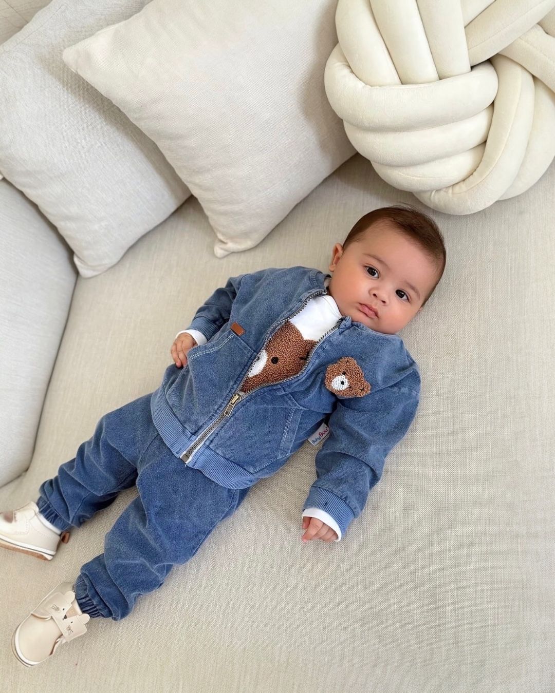 Baby-Set mit Bärenmuster – Premium-Outfit aus blauem Denim