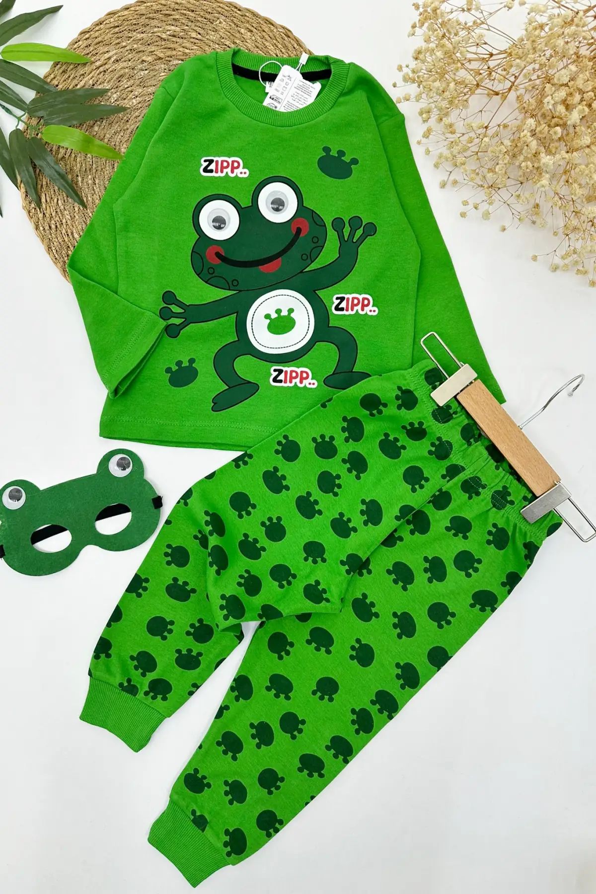 Green Frog Kids Pajama Set - Fun Cotton Sleepwear