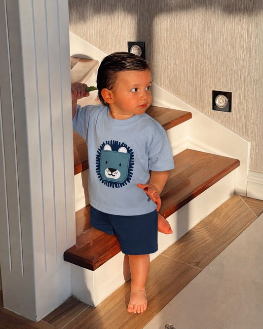 Baby Boys Lion Appliqué T-Shirt & Shorts Set – Light Blue & Navy
