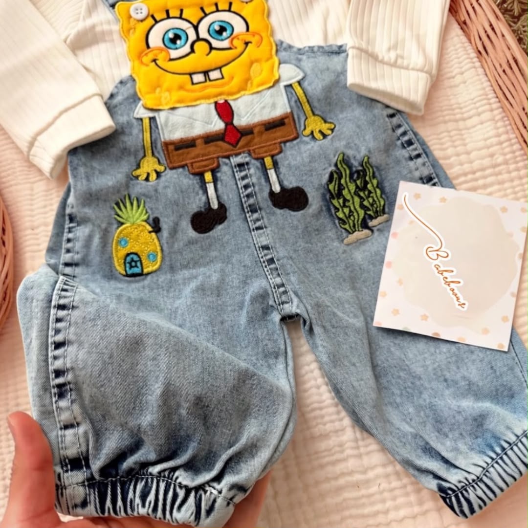 SpongeBob Denim Dungaree Set detail close-up with Babeboous tag