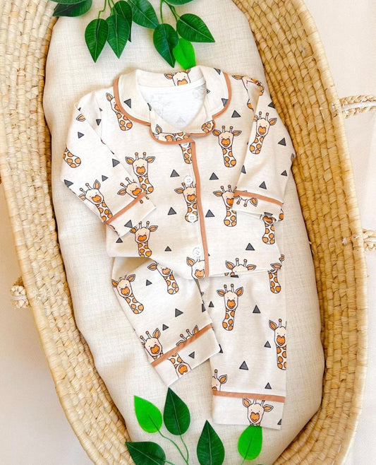 Baby Giraffe Outfit Set - 3 Piece with Hat and Bib