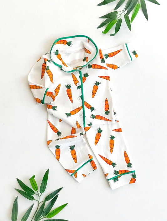 Baby Carrot Print Pajama Set with Hood